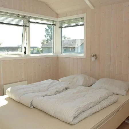 Contemporary Holiday In B Rkop With Sauna 別荘 *